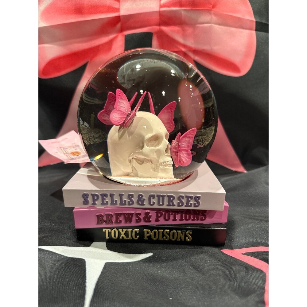NEW Halloween Skull on Bookstack Snowglobe